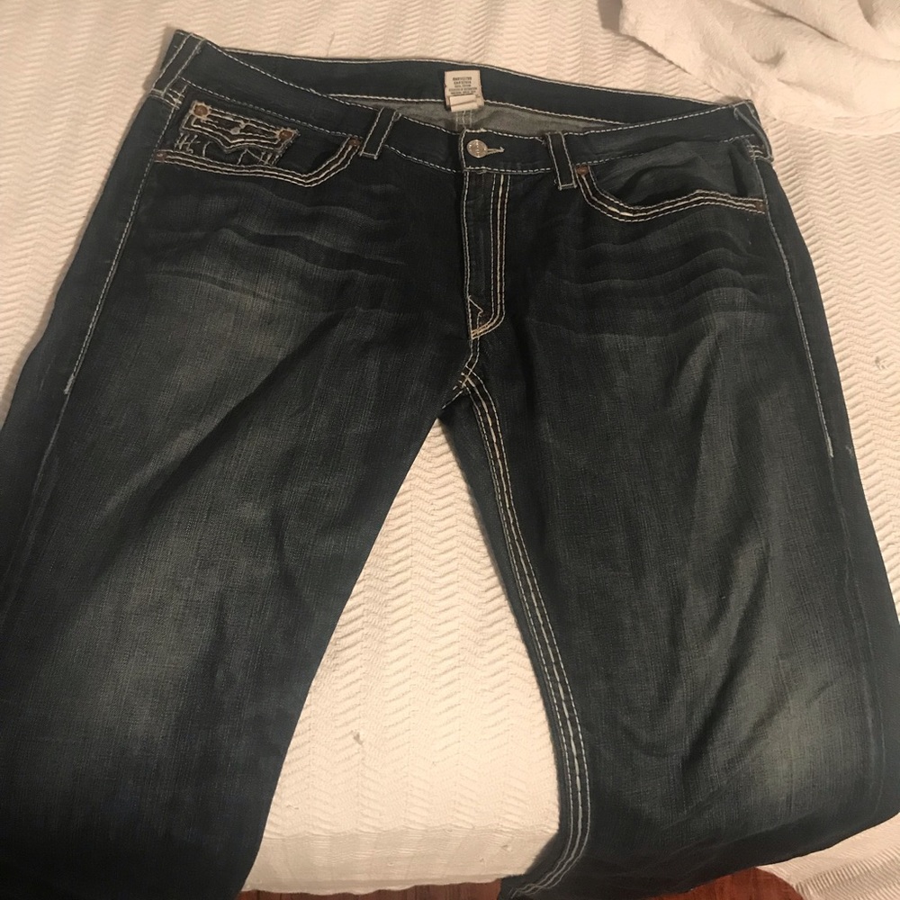 Men’s True Religion jeans - Picture 2 of 2